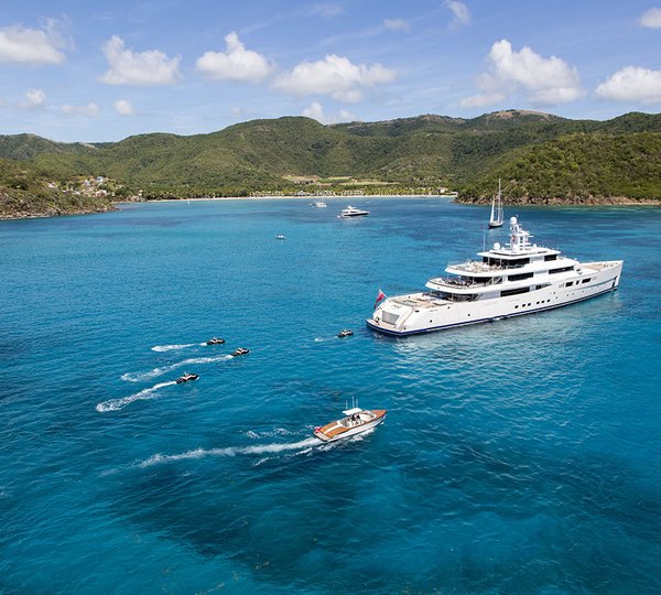 yacht charter to bermuda